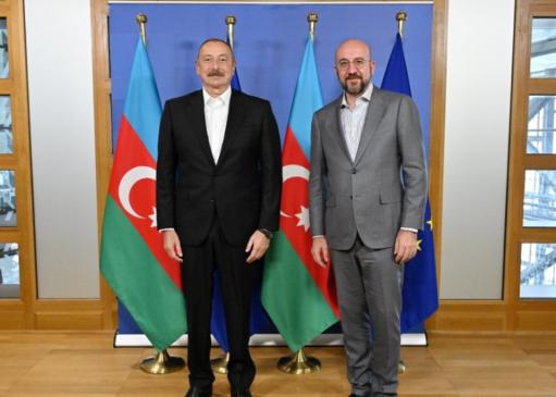 article-image